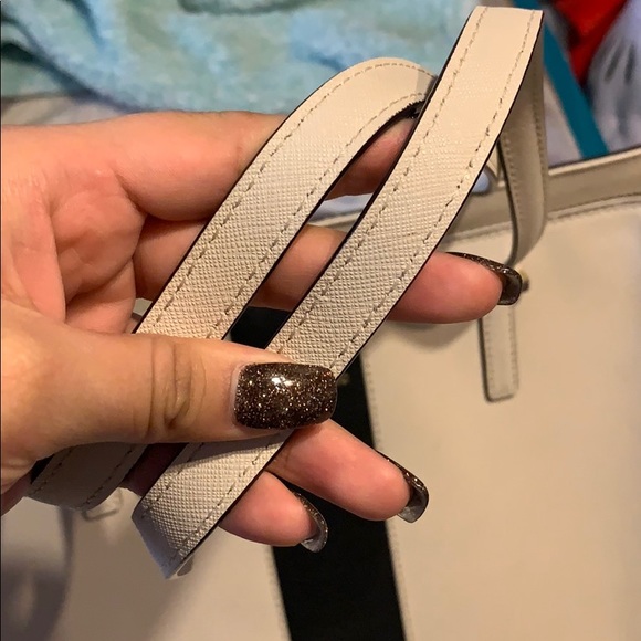 SOLD ✨KATE SPADE ♠️ PURSE✨ - Picture 4 of 6